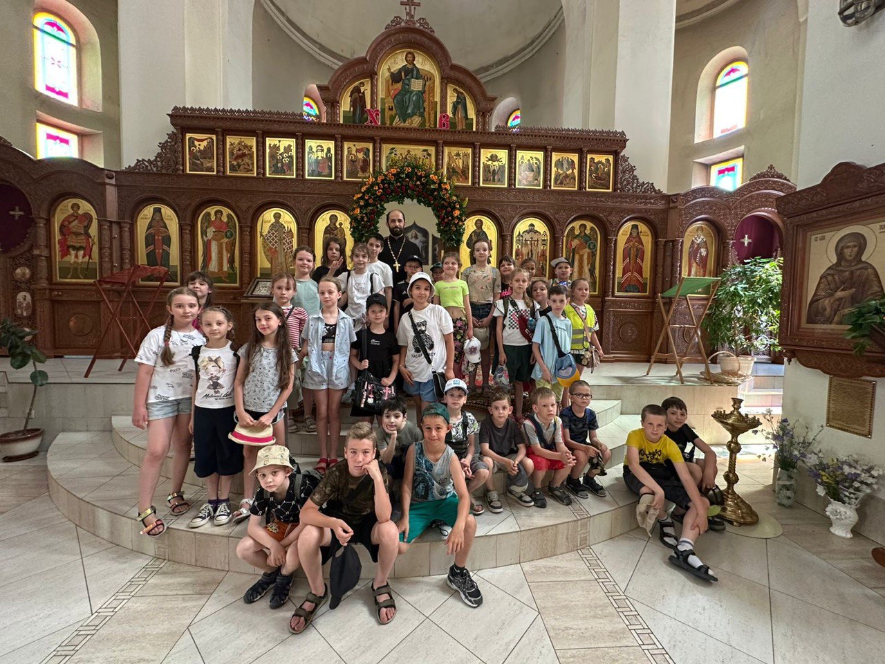 В Крестовоздвиженском храме